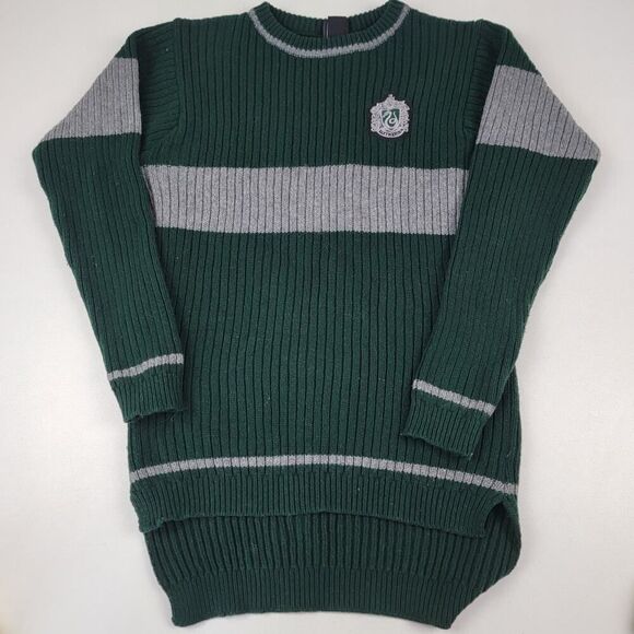 Wizarding World Harry Potter Slytherin Sweater Scotland Large Universal Studios - Picture 1 of 10
